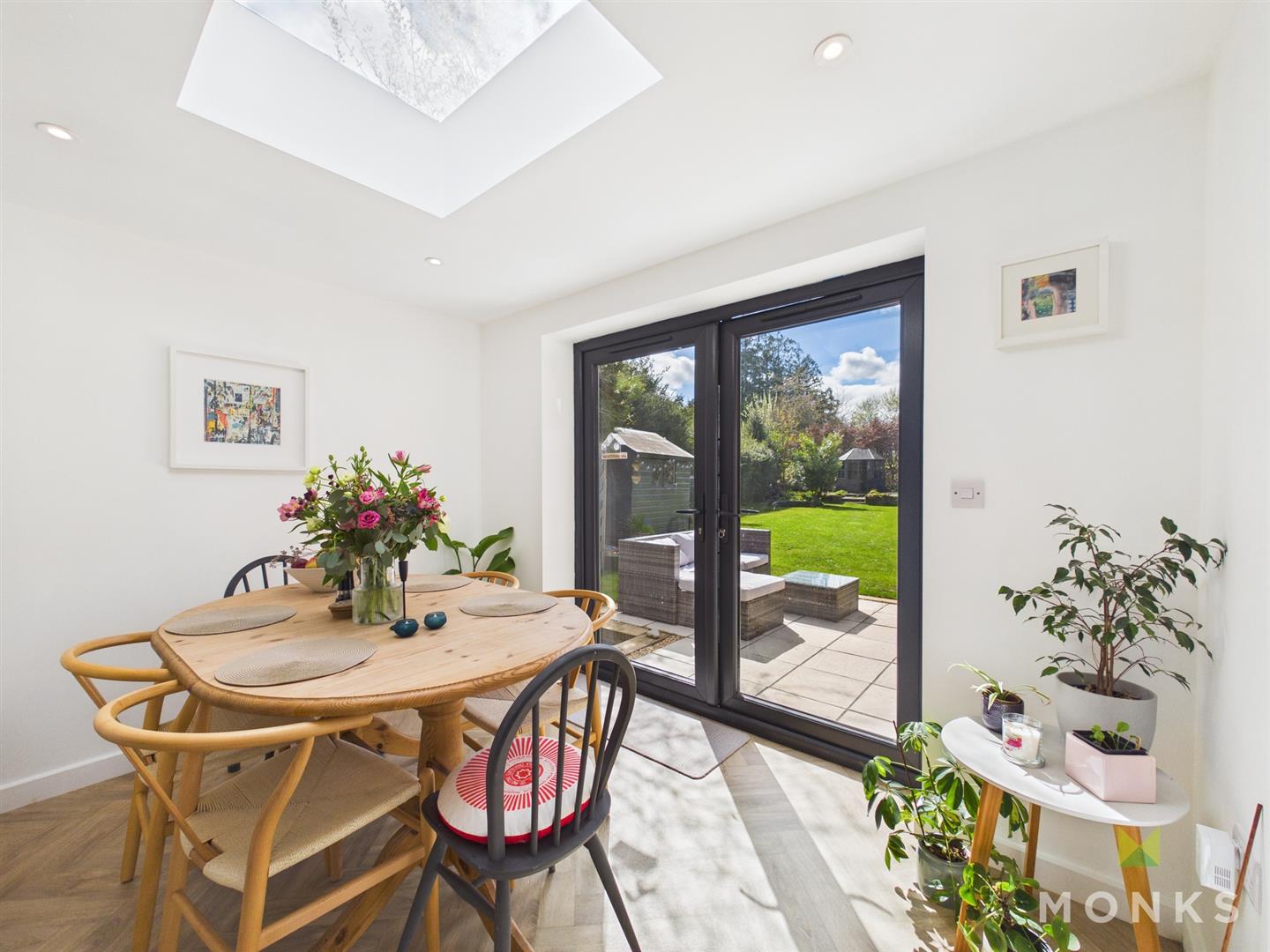 2 The Hollies , Oswestry, SY11 4EH For Sale